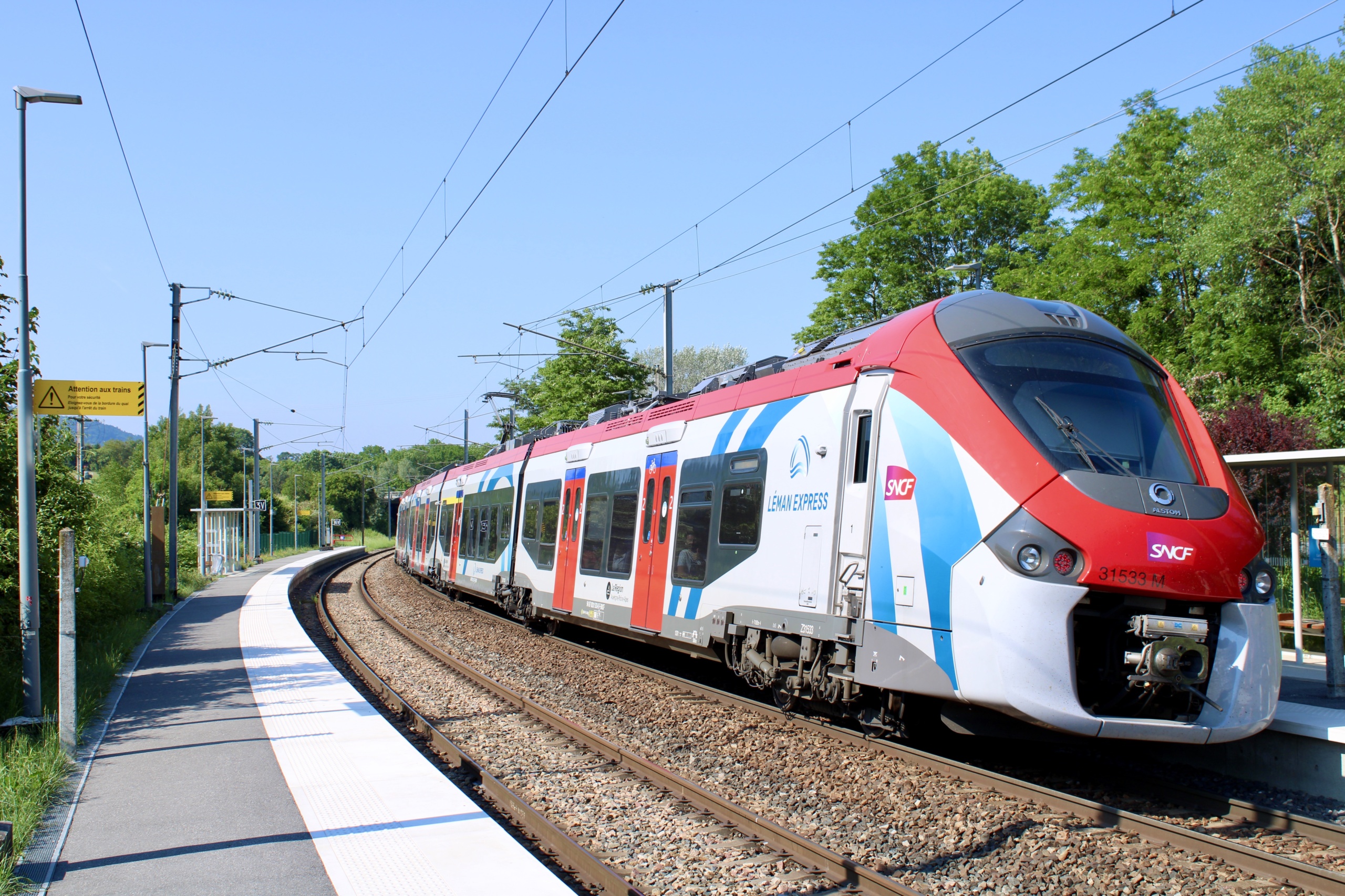 MachillyGare6